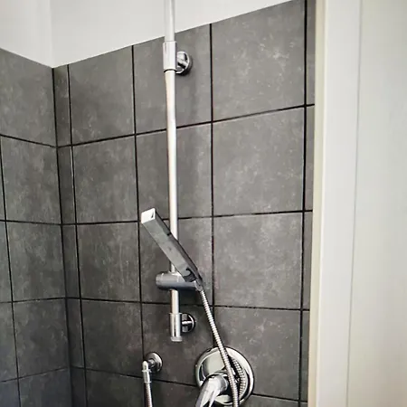 Lunna 3 * Milánó